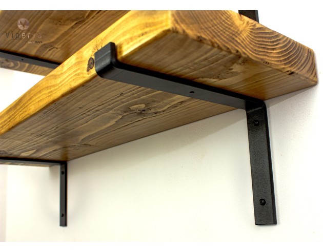 Rustic shelf with Lipped metal... Rustic shelf with Lipped metal...