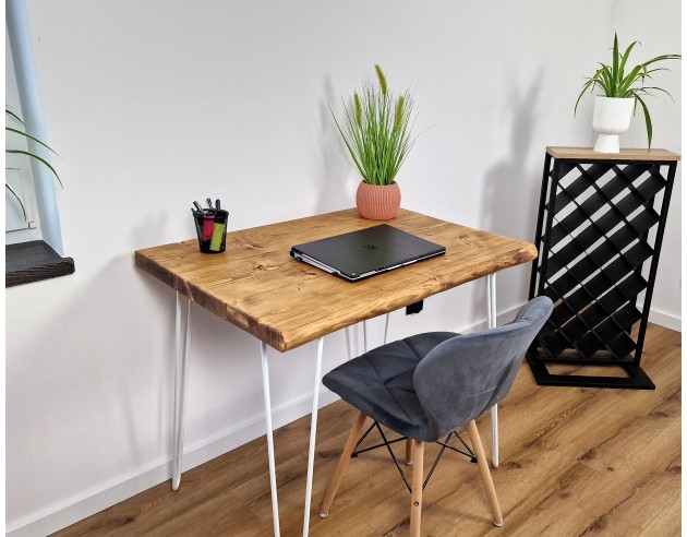 Bureau à bord naturel en épicéa – pieds hairpin blancs