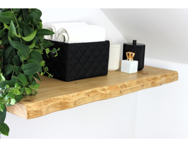 Étagère flottante à bord naturel en épicéa – 30 × 4 cm