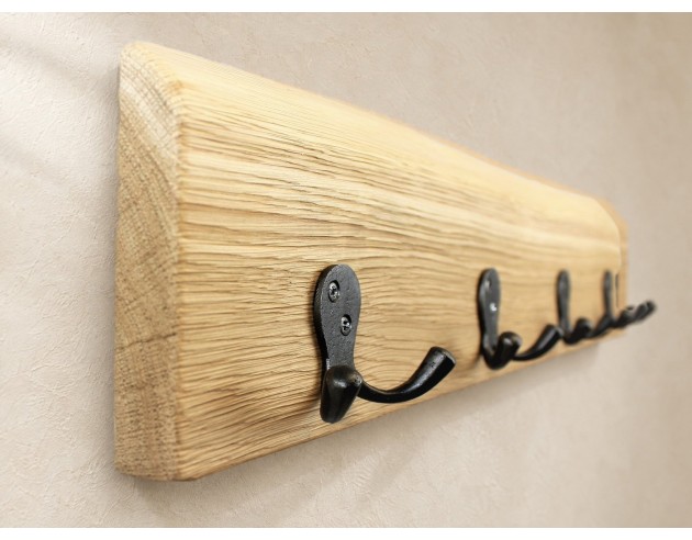 Porte-manteau mural en chêne à bord naturel